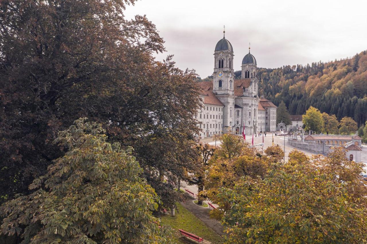 Hotel Drei Koenige Einsiedeln Exterior photo